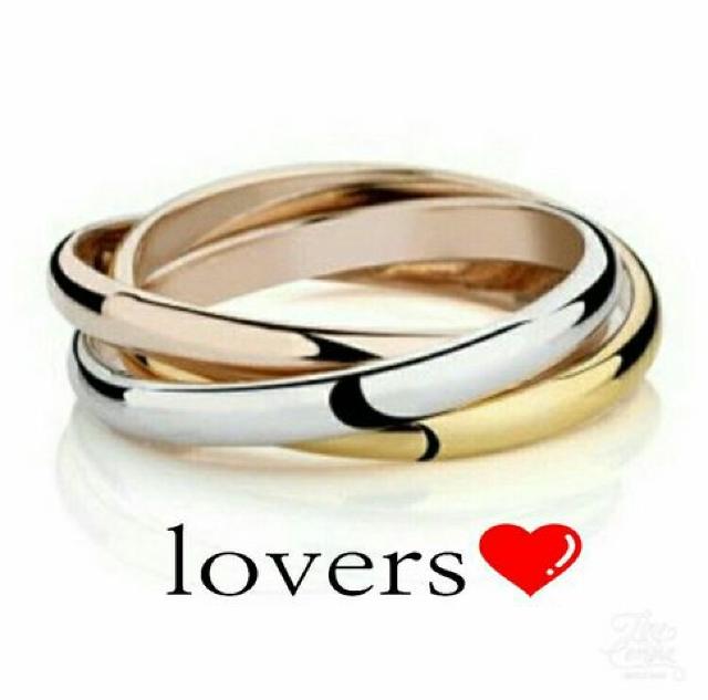 送料無料26号サージカルステンレス3色3連トリニティリング指輪 < 男性アクセサリー/時計  送料無料26号サージカルステンレス3色3連トリニティリング指輪 < 男性アクセサリー/時計の