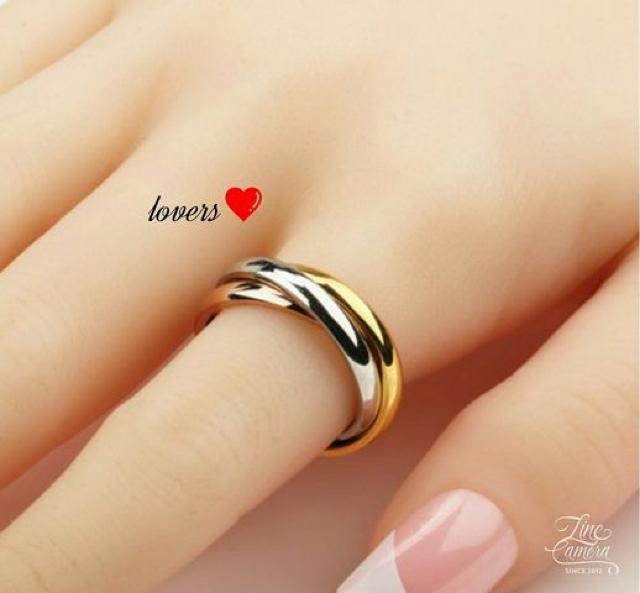 送料無料26号サージカルステンレス3色3連トリニティリング指輪 < 男性アクセサリー/時計  送料無料26号サージカルステンレス3色3連トリニティリング指輪 < 男性アクセサリー/時計の