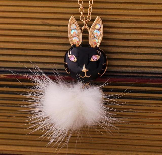 新品 ゴスロリ姫系 アンティーク調可愛いウサギさんネックレス < 女性アクセサリー/時計  新品 ゴスロリ姫系 アンティーク調可愛いウサギさんネックレス  < 女性アクセサリー/時計の