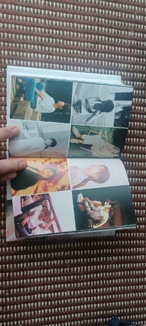 ZARD永遠 ~君と僕との間に~(書籍) < タレントグッズ  ZARD永遠 ~君と僕との間に~(書籍) < タレントグッズの