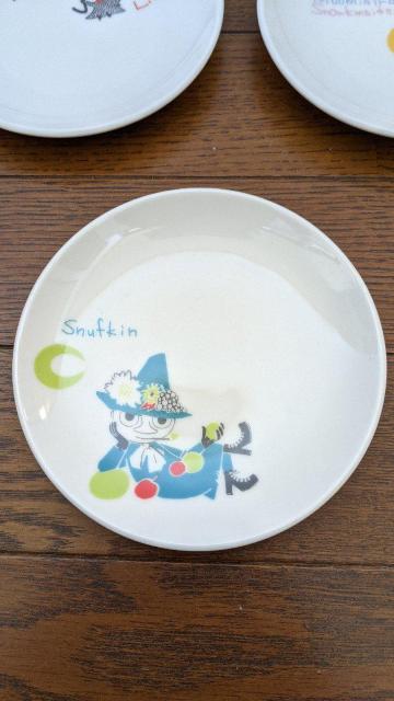 ムーミン★お皿6枚セット★ベリーセット★13cm5枚・23cm・1枚★新品未使用★デザート皿★パスタ・カレー皿★かわいい★ < インテリア/ライフ  ムーミン★お皿6枚セット★ベリーセット★13cm5枚・23cm・1枚★新品未使用★デザート皿★パスタ・カレー皿★かわいい★ < インテリア/ライフの