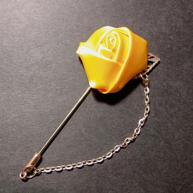 送料無料 バラ 薔薇 チェーン付き ラペルピン コサージュ 黄色 ローズ < 男性アクセサリー/時計 送料無料 バラ 薔薇 チェーン付き ラペルピン コサージュ 黄色 ローズ < 男性アクセサリー/時計の