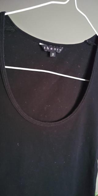 Theory シンプル黒Tシャツs < ブランド  Theory シンプル黒Tシャツs < ブランドの