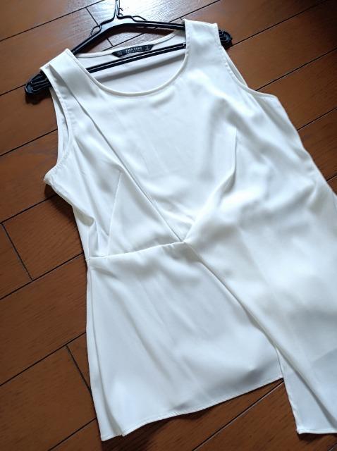 ZARA BASIC★定価4000円新品タグ付き★ノースリーブトップス★素敵な白★キレイ★送料無料★ < 女性ファッション ZARA BASIC★定価4000円新品タグ付き★ノースリーブトップス★素敵な白★キレイ★送料無料★ < 女性ファッションの