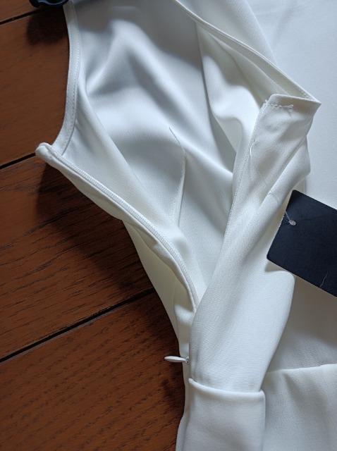 ZARA BASIC★定価4000円新品タグ付き★ノースリーブトップス★素敵な白★キレイ★送料無料★ < 女性ファッション ZARA BASIC★定価4000円新品タグ付き★ノースリーブトップス★素敵な白★キレイ★送料無料★ < 女性ファッションの