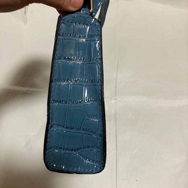 【ノーブランド扱い】 クロコ柄 / ミニハンドバッグ / ブルー系 < 女性ファッション  【ノーブランド扱い】 クロコ柄 / ミニハンドバッグ / ブルー系 < 女性ファッションの