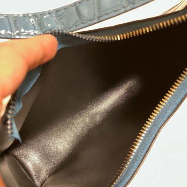 【ノーブランド扱い】 クロコ柄 / ミニハンドバッグ / ブルー系 < 女性ファッション  【ノーブランド扱い】 クロコ柄 / ミニハンドバッグ / ブルー系 < 女性ファッションの