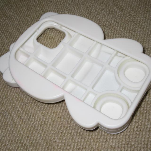 未使用☆ハローキティ*iPhone12/12proシリコンケース*スタンド式 < 家電/AV 未使用☆ハローキティ*iPhone12/12proシリコンケース*スタンド式 < 家電/AVの