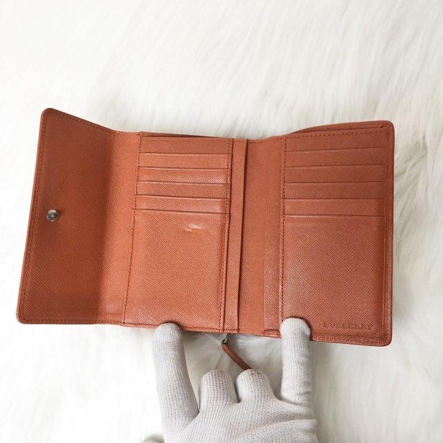 【美品】BURBERRY バーバリー 三つ折り財布 折り財布 オレンジ キャンバス レザー < ブランド 【美品】BURBERRY バーバリー 三つ折り財布 折り財布 オレンジ キャンバス レザー < ブランドの