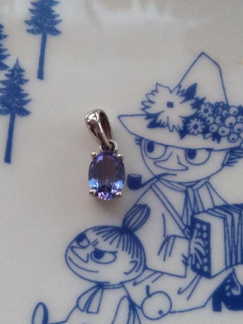 タンザナイトペンダントトップ★925 中古美品 < 女性アクセサリー/時計 タンザナイトペンダントトップ★925 中古美品 < 女性アクセサリー/時計の