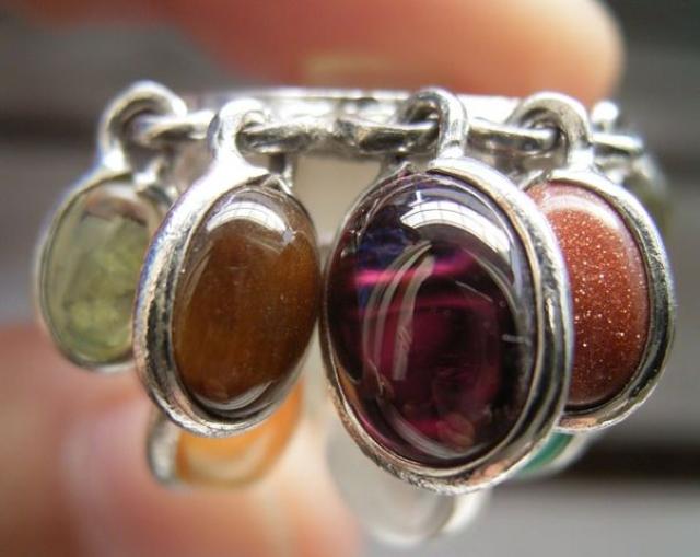 即決!14号カラーストーンカクテルシルバーリング < 女性アクセサリー/時計 即決!14号カラーストーンカクテルシルバーリング < 女性アクセサリー/時計の