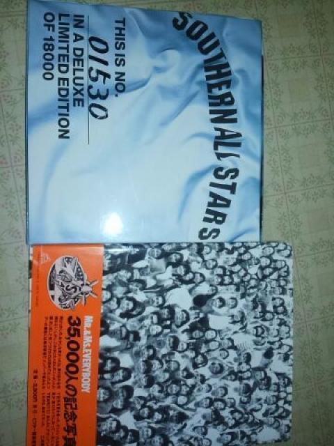写真集2冊セット 1988年&2000年サザンオールスターズ < タレントグッズ  写真集2冊セット 1988年&2000年サザンオールスターズ < タレントグッズの