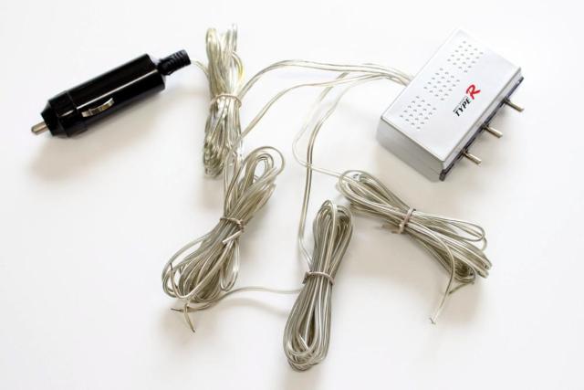 トグルスイッチ 3連 12V シルバー 銀色 シガーソケット < 自動車/バイク トグルスイッチ 3連 12V シルバー 銀色 シガーソケット < 自動車/バイク