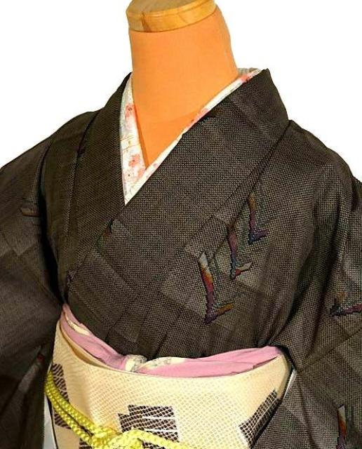 【最高峰】新品同様 本場大島紬【都喜ヱ門】 おとめ心 金ラベル 証紙付 小紋 身丈157.5cm 裄丈63cm T3488 < 女性ファッション  【最高峰】新品同様 本場大島紬【都喜ヱ門】 おとめ心 金ラベル 証紙付 小紋 身丈157.5cm 裄丈63cm T3488 < 女性ファッションの