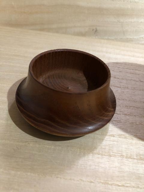 阿蘇山 小国杉 壺 ツボ 木製 < インテリア/ライフ 阿蘇山 小国杉 壺 ツボ 木製 < インテリア/ライフの