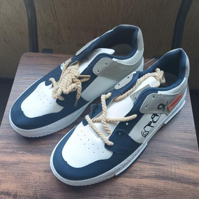 新品 25cm 男女兼用 スニーカー ホワイト シューズ 靴 メンズ カジュアル < 女性ファッション  新品 25cm 男女兼用 スニーカー ホワイト シューズ 靴 メンズ カジュアル  < 女性ファッションの