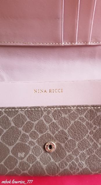 NINA RICCI �j�i���b�` ��܂���z �@�\�I �g���₷���f�U�C�� �� �u�����h�� 