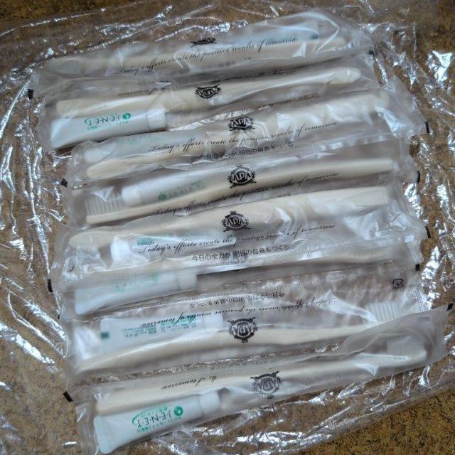 歯ブラシ 8本セット トラベル用 アパホテル 新品未開封 < ヘルス/ビューティー 歯ブラシ 8本セット トラベル用 アパホテル 新品未開封 < ヘルス/ビューティーの