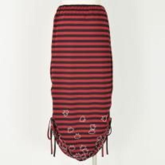 mintNeko・ネコ&ボーダー柄変形ロングスカート。レッド < ブランド mintNeko・ネコ&ボーダー柄変形ロングスカート。レッド < ブランドの