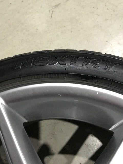 200系アスリート アニバーサリーエディション純正ホイールタイヤ < 自動車/バイク 200系アスリート アニバーサリーエディション純正ホイールタイヤ < 自動車/バイク