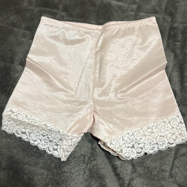 ☆☆☆タンス整理品 衣類 おまとめOK ホームクリーニング済み ピンク系 ガードル Mサイズ < 女性ファッション  ☆☆☆タンス整理品 衣類 おまとめOK ホームクリーニング済み ピンク系 ガードル Mサイズ < 女性ファッションの