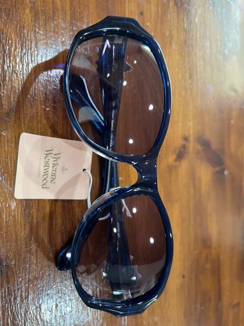 Vivienne Westwood BBA EFXgEbh TOX@Vi@gp  uh 