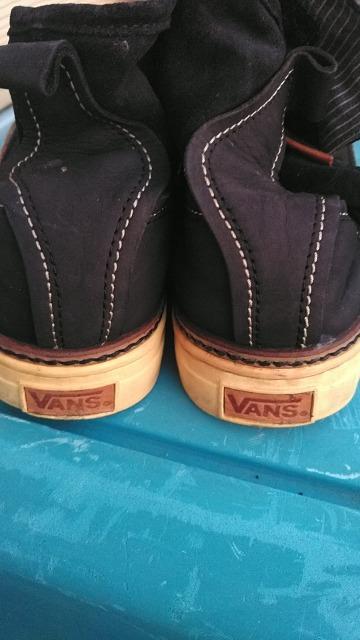 VANS バンズオフ・ザ・ウォール VANS スエードシューズ 27.5cm < 男性ファッション VANS バンズオフ・ザ・ウォール VANS スエードシューズ 27.5cm < 男性ファッションの