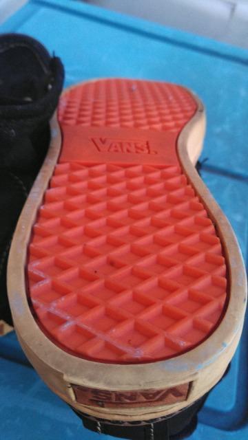 VANS バンズオフ・ザ・ウォール VANS スエードシューズ 27.5cm < 男性ファッション VANS バンズオフ・ザ・ウォール VANS スエードシューズ 27.5cm < 男性ファッションの