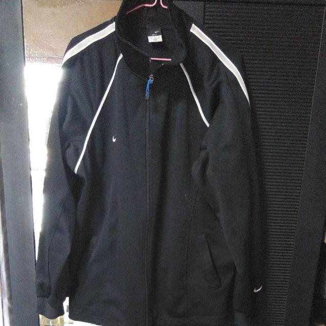 ナイキジャージ上 < 男性ファッション  ナイキジャージ上  < 男性ファッションの