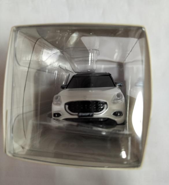スズキ 新型スイフト プルバックカー 未開封 新品 非売品 < ホビー  スズキ 新型スイフト プルバックカー 未開封 新品 非売品 < ホビーの