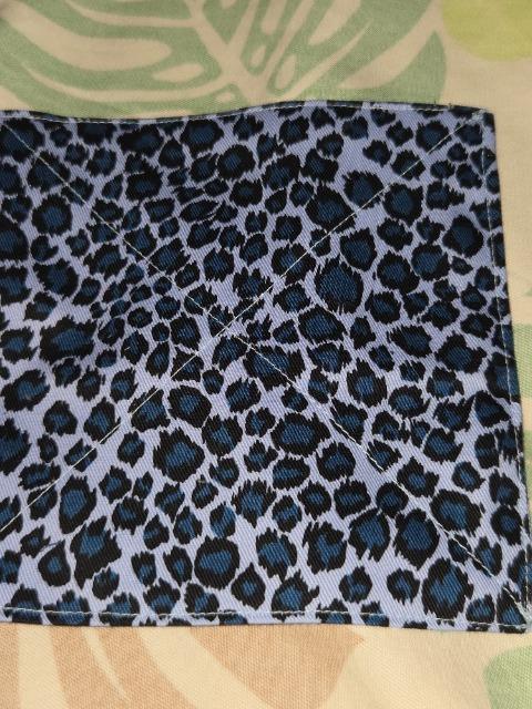 ★新品水色×黒青ヒョウ柄コースター2枚セット < キッズ/ベビー  ★新品水色×黒青ヒョウ柄コースター2枚セット < キッズ/ベビーの