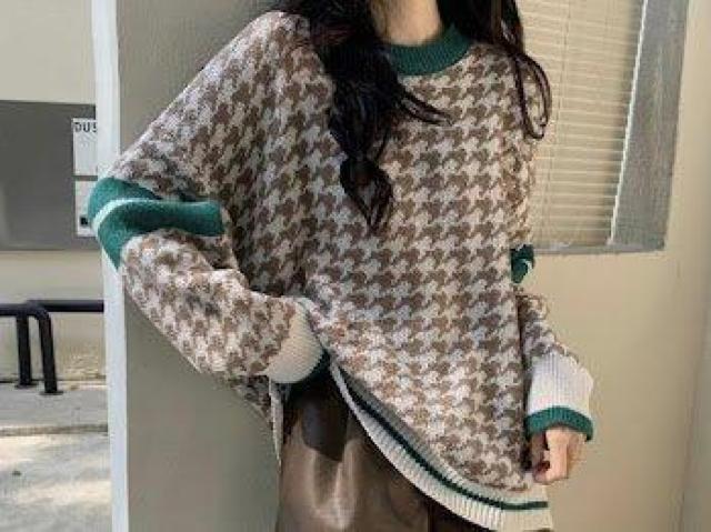 レトロ 千鳥チェック ニットセーター キャメル < 女性ファッション レトロ 千鳥チェック ニットセーター キャメル < 女性ファッションの