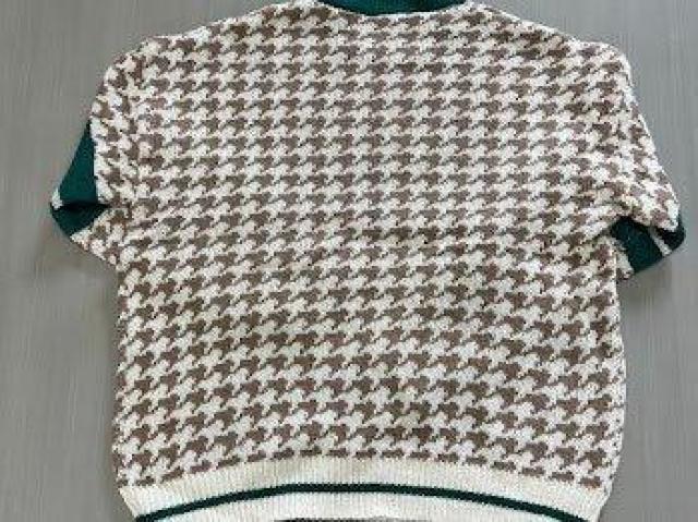 レトロ 千鳥チェック ニットセーター キャメル < 女性ファッション レトロ 千鳥チェック ニットセーター キャメル < 女性ファッションの