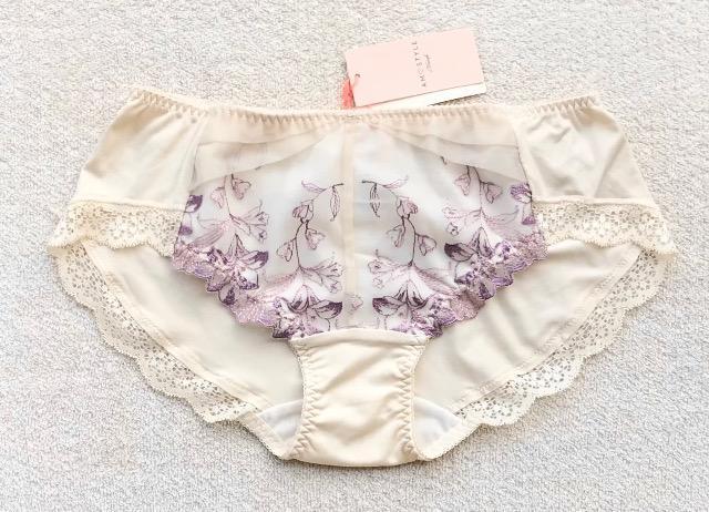 Triumph AMOSTYLE ショーツ Mサイズ 10枚セット < 女性ファッション Triumph AMOSTYLE ショーツ Mサイズ 10枚セット < 女性ファッションの