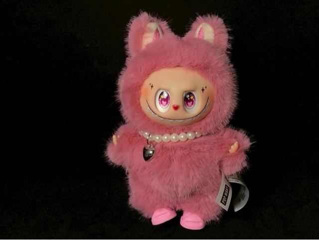 �y����zPOP MART LABUBU THE MONSTERS �ʂ������ ���u�u �s���N �p�[���l�b�N���X�t�� �� ���i  �� ��������� 