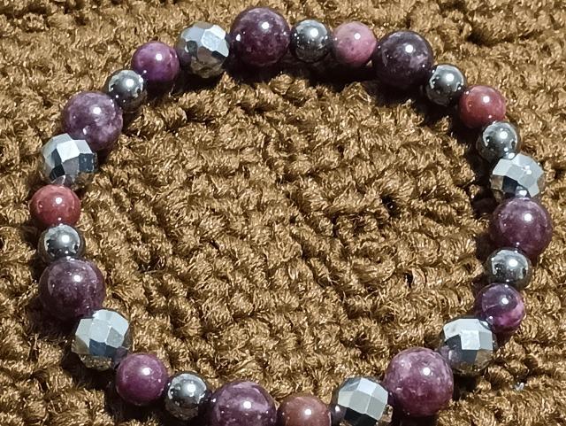 �p���[�̌����i�ɂāB��_����ł��B�u�G�l���M�[�o�����X�𐮂��ėǂ��������Ăэ��ށB�v�l�b�N���X�ƃu���X�ł��B �� �����A�N�Z�T���[/���v�� 