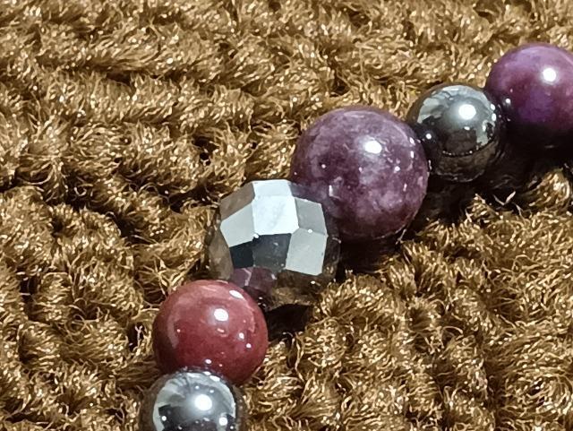 �p���[�̌����i�ɂāB��_����ł��B�u�G�l���M�[�o�����X�𐮂��ėǂ��������Ăэ��ށB�v�l�b�N���X�ƃu���X�ł��B �� �����A�N�Z�T���[/���v�� 