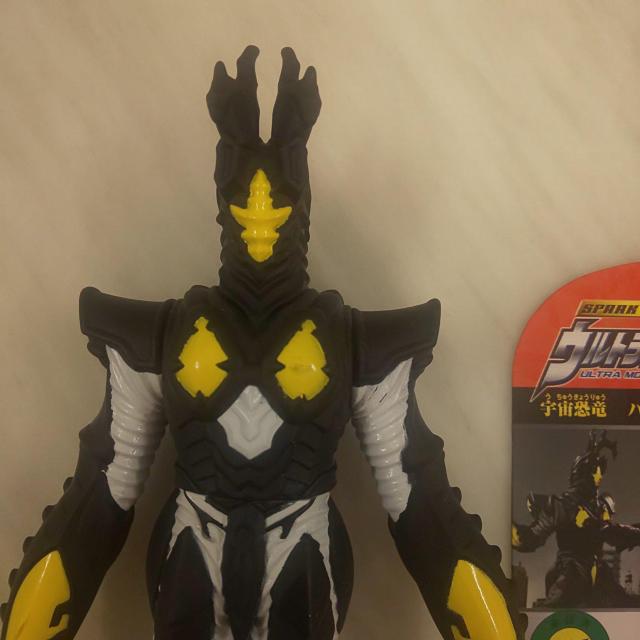 ウルトラ怪獣500 ハイパーゼットン ライブサイン付 < ホビー  ウルトラ怪獣500 ハイパーゼットン ライブサイン付 < ホビーの