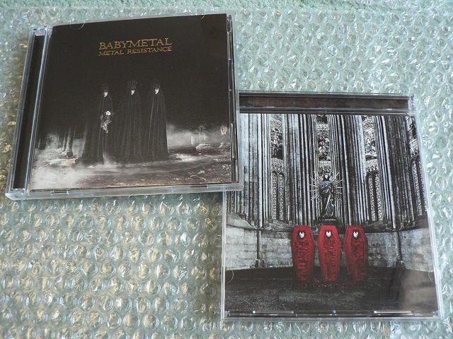 BABYMETAL/アルバム【BABYMETAL/METAL RESISTANCE】初回生産限定盤:2枚セット(2CD+2DVD) < タレントグッズ  BABYMETAL/アルバム【BABYMETAL/METAL RESISTANCE】初回生産限定盤:2枚セット(2CD+2DVD)  < タレントグッズの