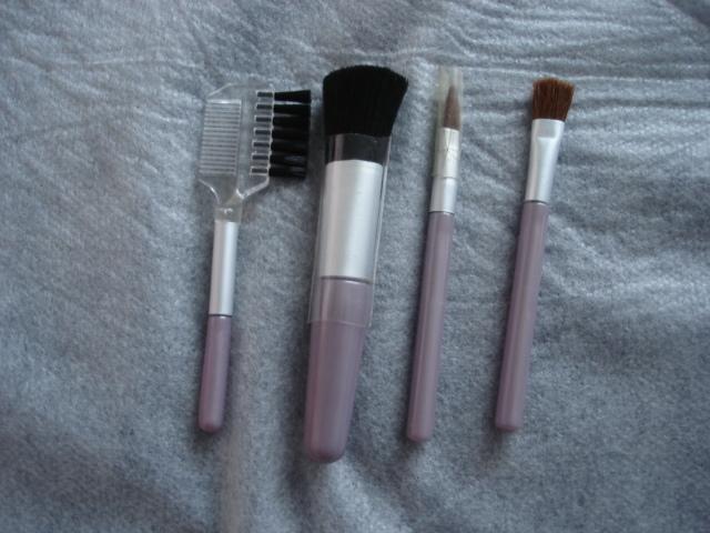 }LA[W@MAQuillAGE @[LbvS_ZbgViIN[[bgiIlI 