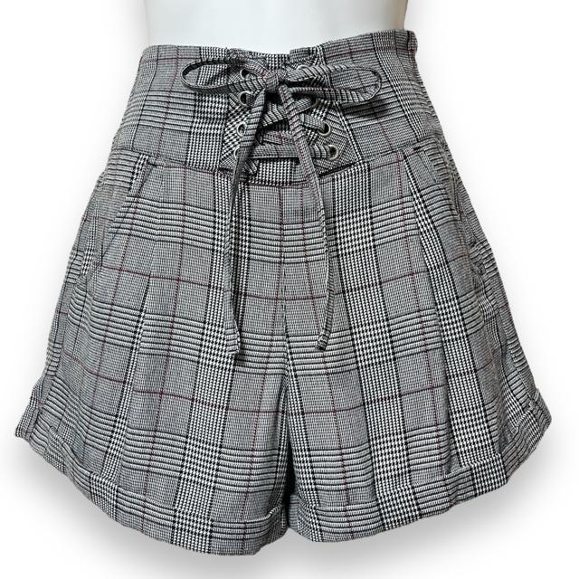 【CHiP CLiP/S】グレンチェック柄ウエストレースUPショートパンツ < ブランド 【CHiP CLiP/S】グレンチェック柄ウエストレースUPショートパンツ < ブランドの
