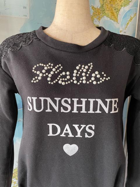 TRALALAトゥララ Sunshine Daysトレーナー スウェットブラック < ブランド TRALALAトゥララ Sunshine Daysトレーナー スウェットブラック < ブランドの