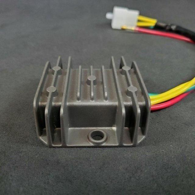 Z400FX Z550FX E1 ~ E3 レギュレーター レクチファイヤー < 自動車/バイク Z400FX Z550FX E1 ~ E3 レギュレーター レクチファイヤー < 自動車/バイク