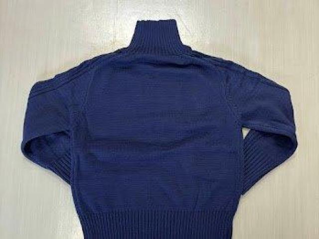 リブ編み 細見え効果 タートルネック ニット セーター ネイビー < 女性ファッション リブ編み 細見え効果 タートルネック ニット セーター ネイビー < 女性ファッションの