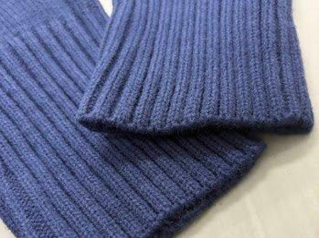 リブ編み 細見え効果 タートルネック ニット セーター ネイビー < 女性ファッション リブ編み 細見え効果 タートルネック ニット セーター ネイビー < 女性ファッションの