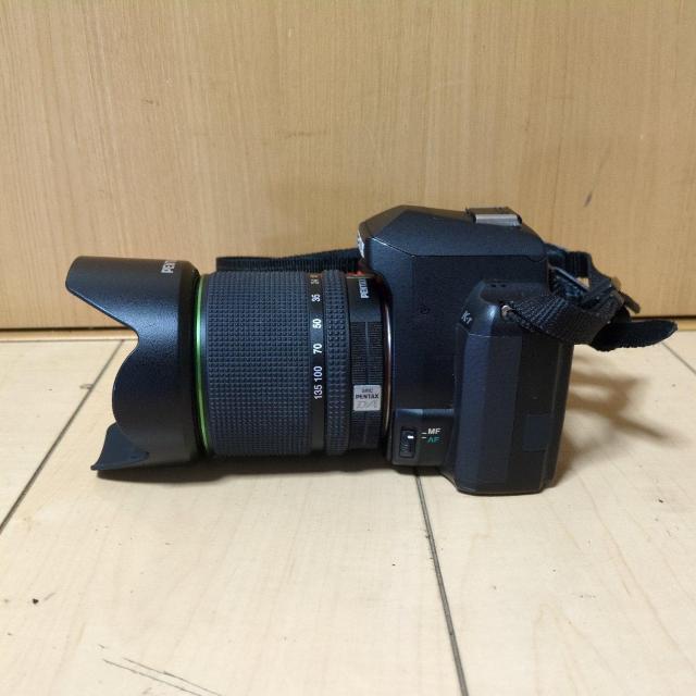 Pentax �f�W�^�� �J���� K-r �� �Ɠd/AV�� 