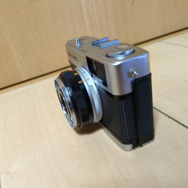 Olympus TRIP35 �t�B�����J���� �� �Ɠd/AV�� 