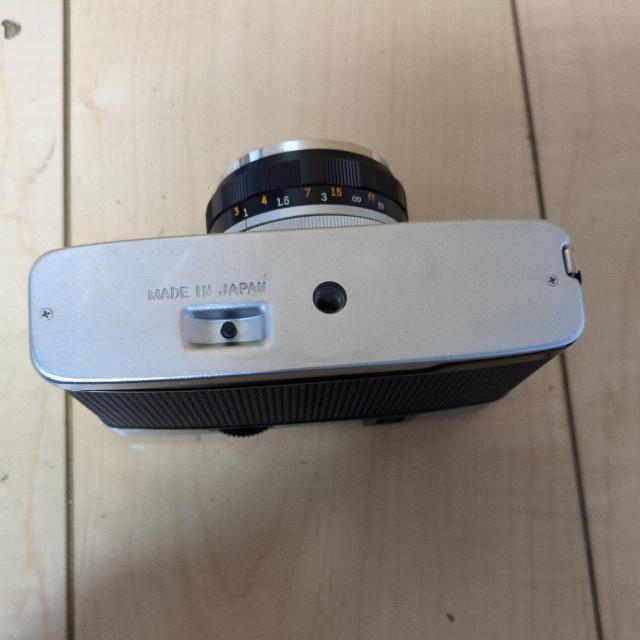 Olympus TRIP35 �t�B�����J���� �� �Ɠd/AV�� 