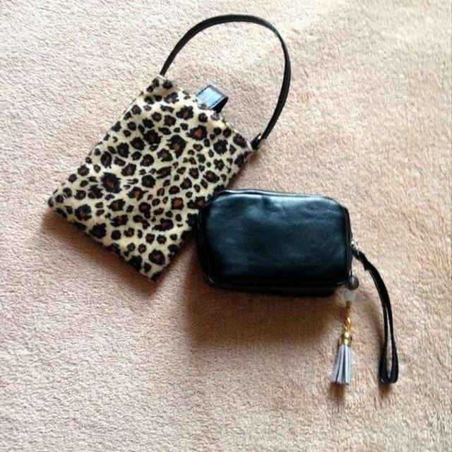 �X�}�z�E�g�уP�[�X�ƃf�W�J���P�[�X�Ȃǃ}���`�Ɏg����|�[�`�̃Z�b�g�����I�p�[�h���u���b�N �� �����t�@�b�V������ 