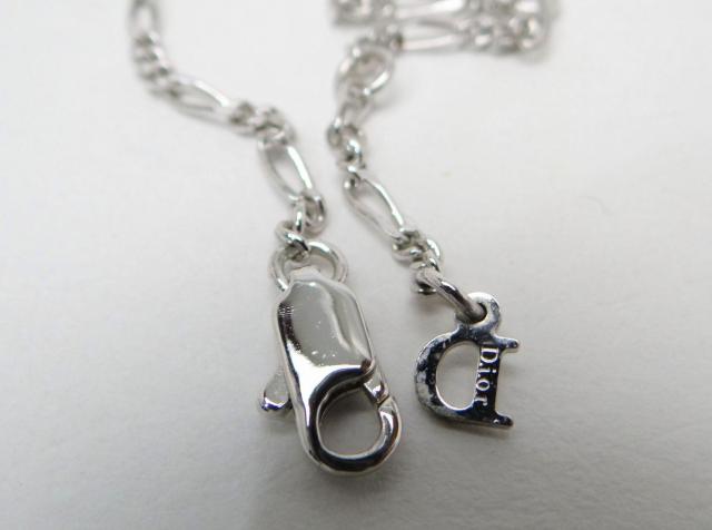 Christian Dior fBI[ S`[ uXbgyz  uh 